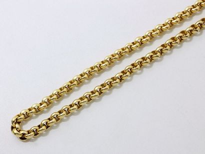 null Collier en or 750 millièmes, maille jaseron, agrémenté d'un fermoir anneau ressort.

Poids...