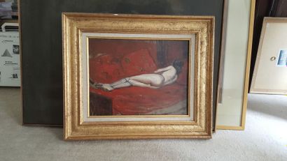 null Fernand PIET (1869-1942), Femme nue allongée, huile sur carton, cachet de l'atelier...