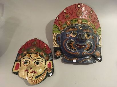 null Deux masques Bali - modernes