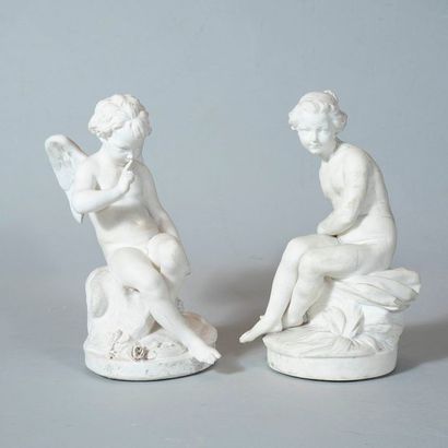 null SÈVRES Deux figures représentant Psyché en biscuit de porcelaine tendre et l’Amour...