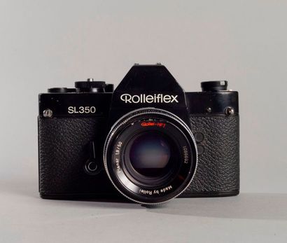 ROLLEIFLEX Rolleiflex SL350 N°4505116 équipé d’un Rollei-HFT Planar 1,8/50 mm N°1086692....