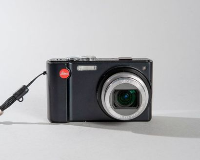 LEICA LEICA V-LUX 20 

Avec accessoires

Un Panasonic LUMIX TZ10 revisité à la sauce...