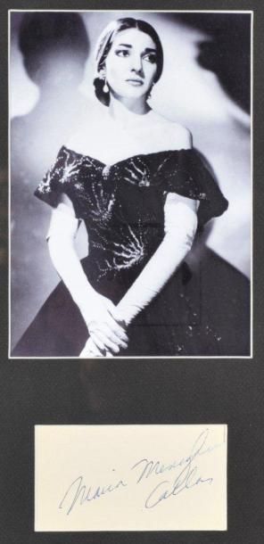CALLAS, Maria Carte signée par la Diva dans les années 50. 6 x 11 cm (à vue) Provenance...