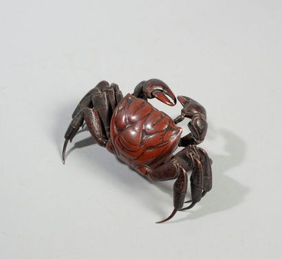 null JAPON, époque Meiji (1868-1912).  Jizai okimono représentant un crabe articulé....