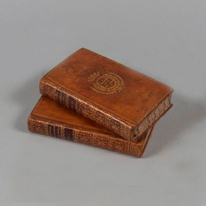 null SAINTFOIX. Histoire de l’ordre de St Esprit. Paris, Pissot, 1775. 2 volumes...