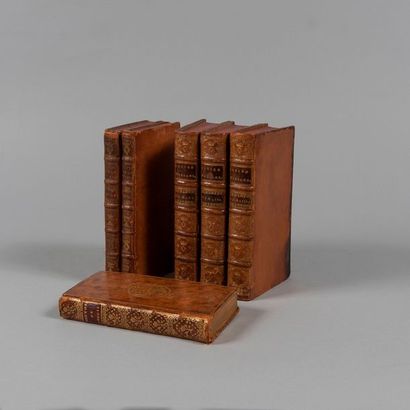 null LUCIEN. Paris. Osmont. 1707. 3 volumes in-12, plein veau très fatigué avec traces...