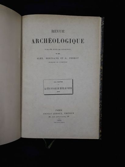 null [Vienne] Abel MAITRE. La Tête d'ivoire du musée de Vienne (Isère), Revue archéologique....