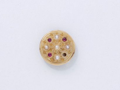 null Bouton de plastron en or 750 millièmes décoré de demi-perles et de cabochons...