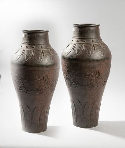 Asie du sud-est XIXe siècle - Paire de vases...