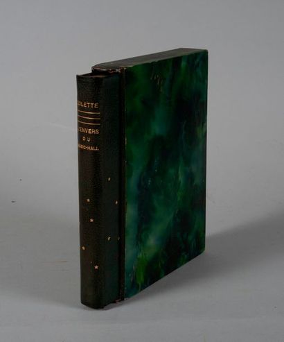 null COLETTE. L’envers du Music-Hall. 1926. 1 volume in-8, plein maroquin vert, 1er...