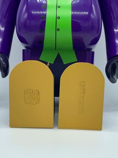 Bearbrick DC Comics : The Dark Knight - Joker 1000%, 2015 



Figurine en vinyle...