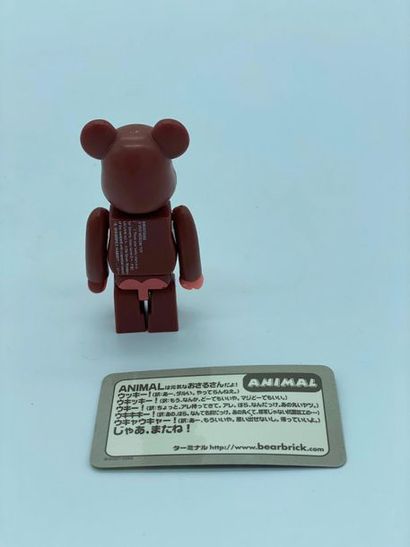 Be@rbrick Be@rbrick 

Series 7 – Monkey (Animal) 100%, 2003



Figurine en vinyle...