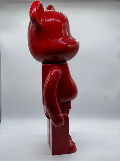 Be@rbrick Be@rbrick X Alexander Girard

International Love Heart 1000%, 2009



Figurine...