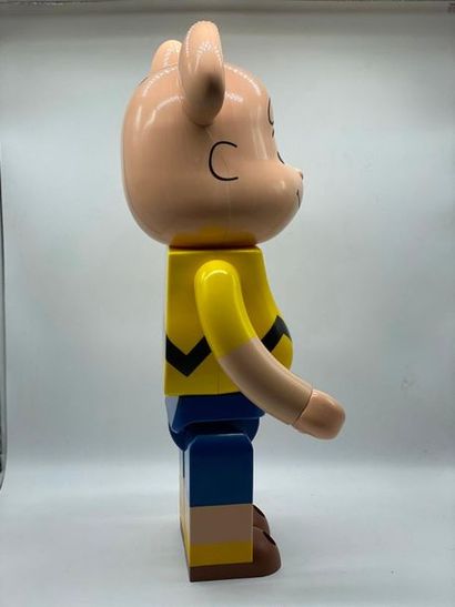 Be@rbrick Be@rbrick 

PEANUTS Charlie Brown 1000%, 2011



Figurine en vinyle peint...