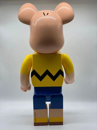 Be@rbrick Be@rbrick 

PEANUTS Charlie Brown 1000%, 2011



Figurine en vinyle peint...