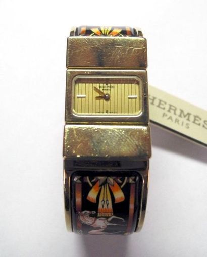 HERMES Bracelet montre modèle LOQUET. Acier doré et émaillé. Mouvement à quartz....