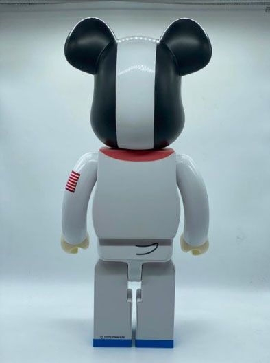 Be@rbrick PEANUTS Astronaut Snoopy 1000%, 2015 Painted cast vinyl

Stamped on the...