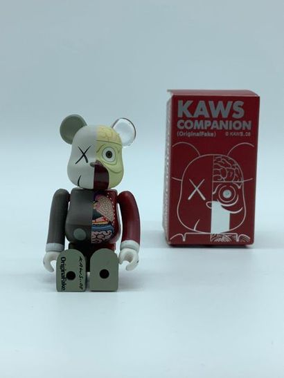 KAWS (Américain, né en 1974) Bearbrick Dissected Companion 100% (Brown), 2008 Figurine...