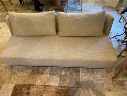 null Two three-seater and two-seater sofas, upholstered in beige fabric, new condition

300...
