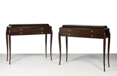 PAIRE DE HAUTES COMMODES PAIR OF HIGH CHESTS OF DRAWERS 

in mahogany opening with...