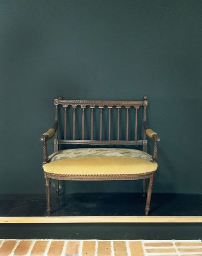 null Small gilded wood sofa with a columned backrest (missing) Twisted armrests and...