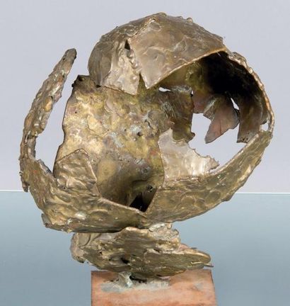 André BLOC (1896-1966) Sans titre Sculpture en bronze, pièce unique Haut.: 41 cm
