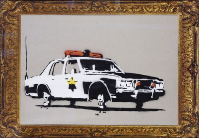 BANKSY (Britannique, né en 1975) BANKSY (Britannique, né en 1975)
Police Car, 2003
Peinture...