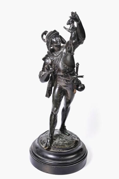 ANONYME Chevalier au lièvre Sculpture en bronze Hauteur: 24 cm