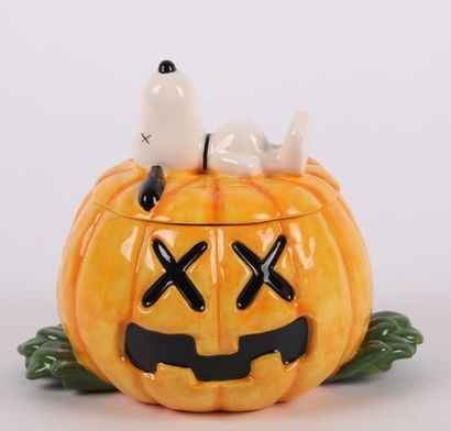 KAWS (Américain, né en 1974) Snoopy Ceramic

Edition