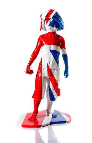 SCHOONY (Britannique, né en 1974) 

Boy Soldier Union Jack, 2012

Sculpture en résine...