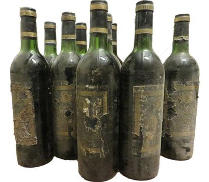 null 12 bouteilles


CHÂTEAU TROTTE VIEILLE 1975


GCC1B Saint-Emilion


(11 H.E...