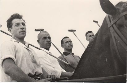 GEORGI ZELMA 1906-1984 GEORGI ZELMA 1906-1984

Georgi Zelma (à gauche)

Tirage argentique,...