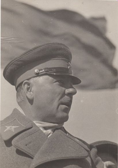 DAVID SHULKIN DAVID SHULKIN

Voroshilov, 1935.

Tirage argentique d'époque, identifié...