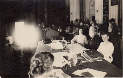 ANONYME ANONYME

Clara Zetkin au congrès du Parti, nd.

Tirage argentique d'époque,...
