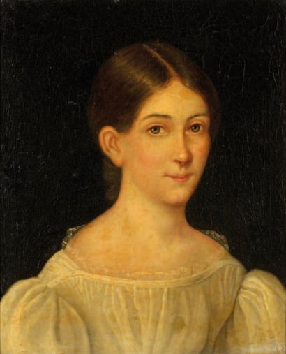 ECOLE FRANÇAISE DU DÉBUT DU XIXe SIÈCLE Portrait de jeune femme à la robe blanche...