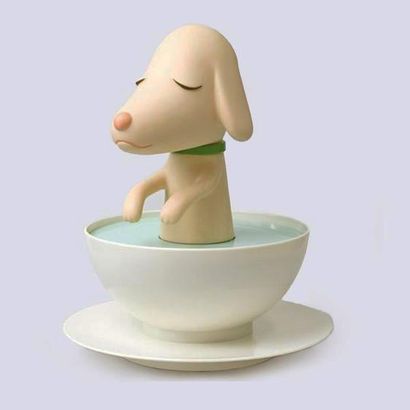 Yoshitomo NARA (Né en 1959) 
Pup Cup, 2003
Sculpture en plastique
Edition Cerealart
20...