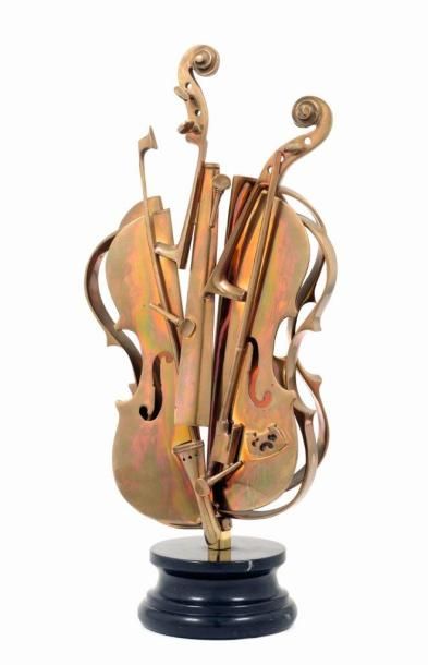 ARMAN (1925-2008) 

SANS TITRE, 1998

Coupe de violon en bronze soudé et

piétement...