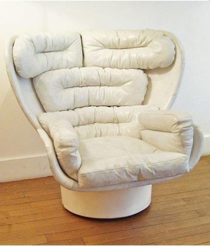 Joe COLOMBO- édition COMFORT-vers 1965 
Grand fauteuil modèle " Elda" en polyester...