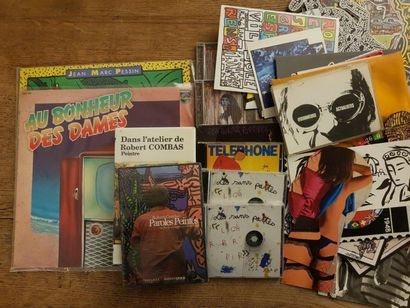 LIVRES - VINYLES - CDs - CARTONS D'INVITATION lot de livres, vinyles, cds, cartons...