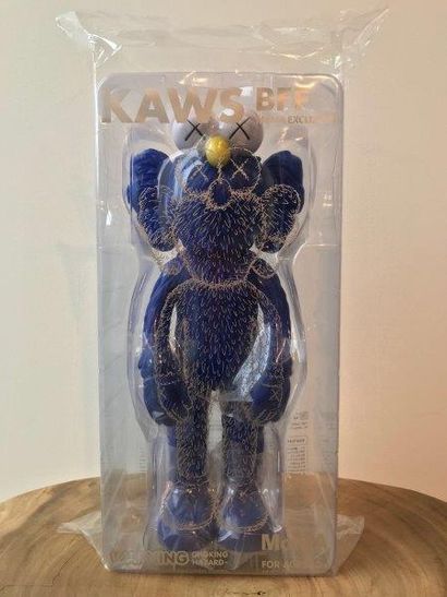 KAWS (né en 1974) KAWS (né en 1974)
BFF Moma Exclusive warning chaking hazard
Toy...