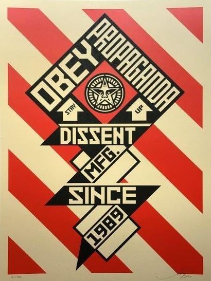 Shepard FAIREY (né en 1970) 
Obey constructivist Banner Cream, 2010
Sérigraphie sur...