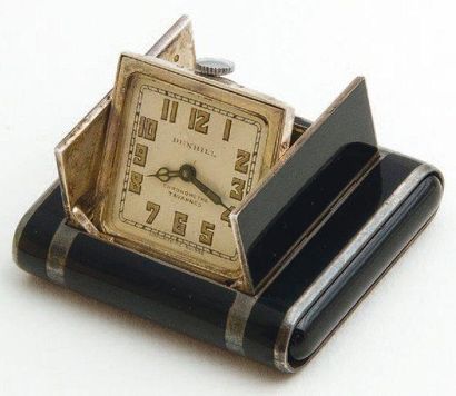 DUNHILL (Pendulette / Chronomètre by TAVANNE S), vers 1935 Superbe mini pendulette...