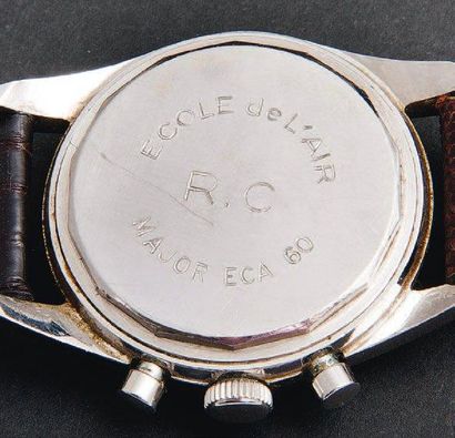 UNIVERSAL GENEVE (Chronographe Compax / Ecole de l' Air), vers 1958 Superbe chronographe...