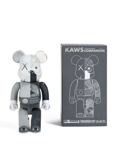 KAWS (Américain, né en 1974) Dissected Companion Bearbrick 400% (Gris), 2010

Figurine...