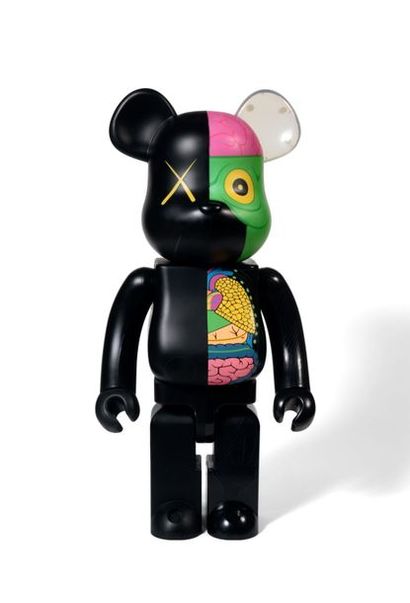 KAWS (né en 1974) BEARBRICK COMPANION (ORIGINALFAKE)


1 000 % (Black), 2010


Figurine...