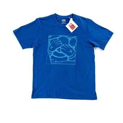 KAWS (né en 1974) UNIQLO TEE SHIRT, 2016


Tee-shirt en taille L


Avec son étiquette...