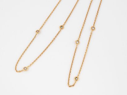 null Necklace forçat in gold 750°/°° punctuated with brilliant-cut diamonds.
L. 70...