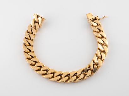 null Bracelet gourmette in gold750°/°°. 
 Weight : 121 g.