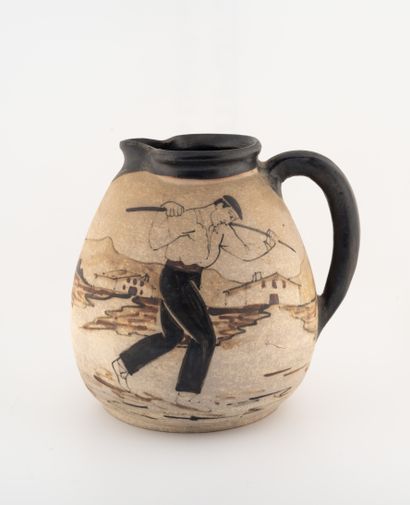 null Etienne VILOTTE (1881-1957). Ciboure
Broc en céramique à décor d'un paysan et...