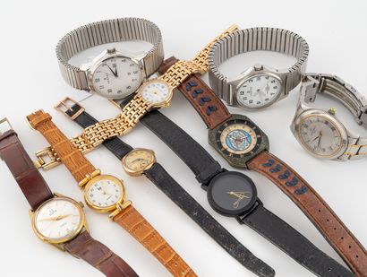 Lot de montres bracelets en métal et divers,...